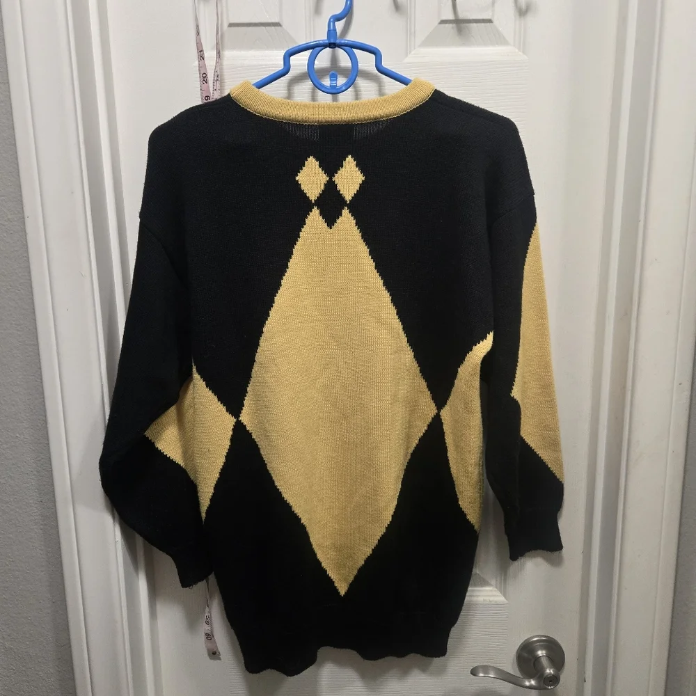 Mondi vintage Black and yellow wool blend Sweater size 38/m